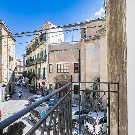 Piazza Pretoria & Quattro Canti Roomy Flats With Balconies Palermo Exterior photo