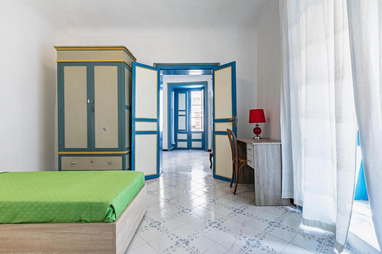 Piazza Pretoria & Quattro Canti Roomy Flats With Balconies Palermo Exterior photo